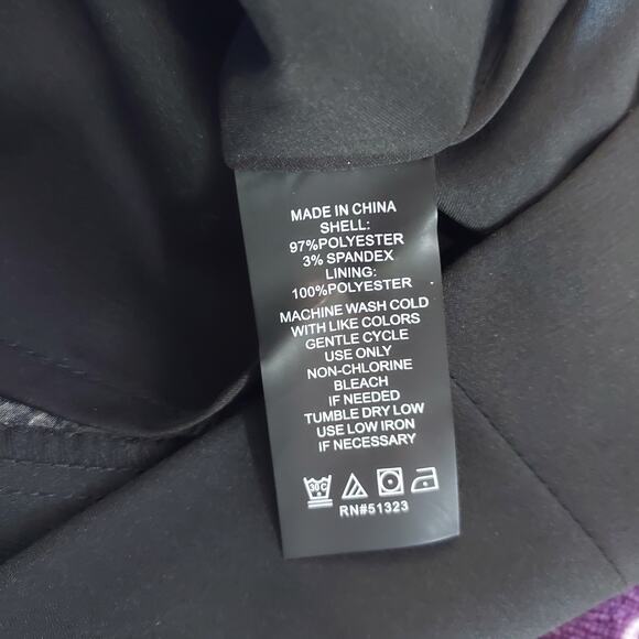 Vince Camuto Black & White Pleated Sheath Dress Size 6 - Picture 15 of 15